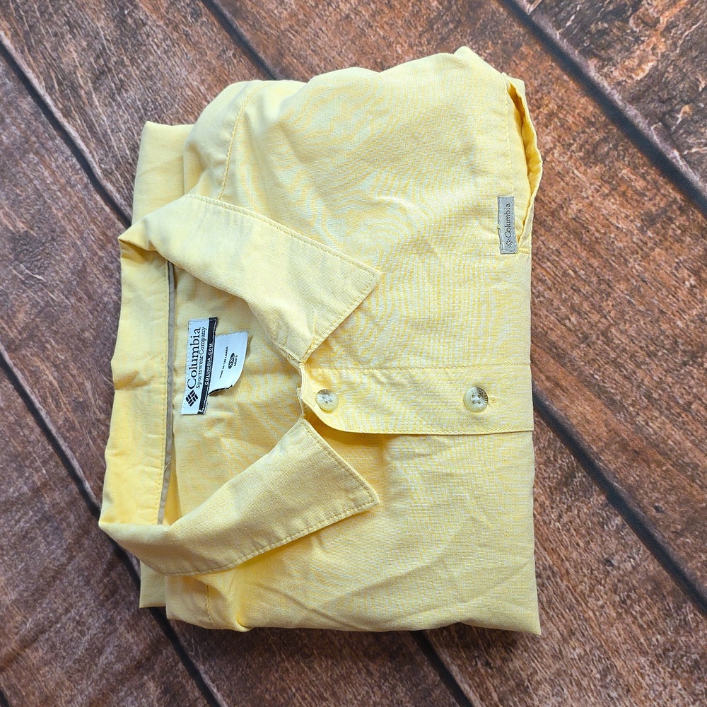 Columbia Sportwear Light Yellow Button Down Short Sleeve Shirt Size XXL S-1894